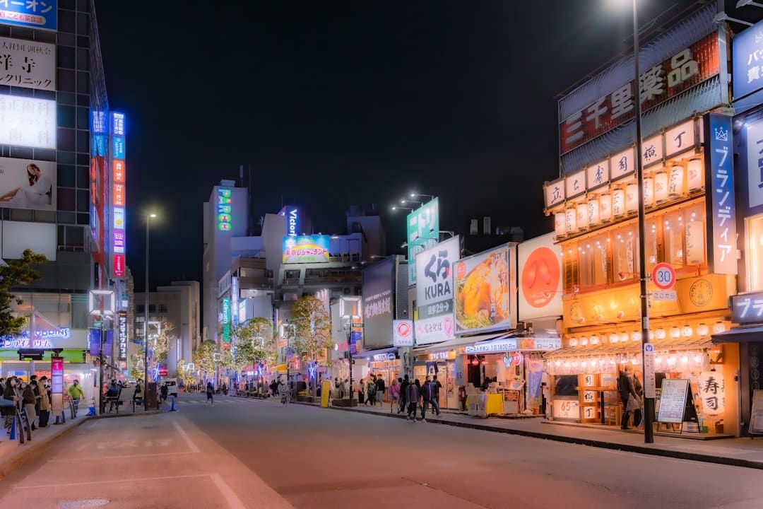 马克龙：欧洲已预备好向乌克兰供给安全保证